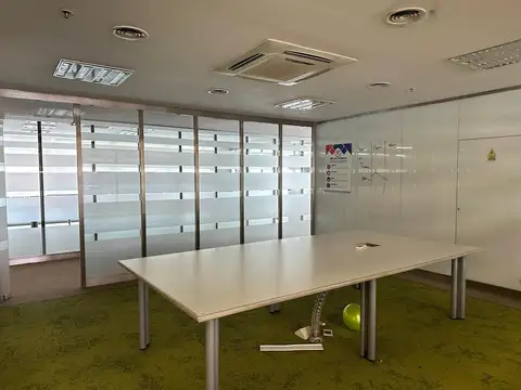 Oficina en Alquiler al Noroeste