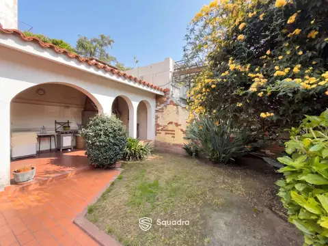 VENTA | PERMUTA - Casa 3 dormitorios, patio y cochera - Luis Agote, Rosario - APTO CRÉDITO.
