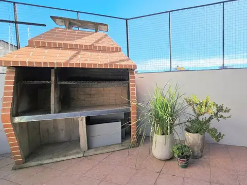 Depto Tipo Casa en Venta 15 años