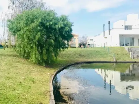 Los Alisos Nordelta