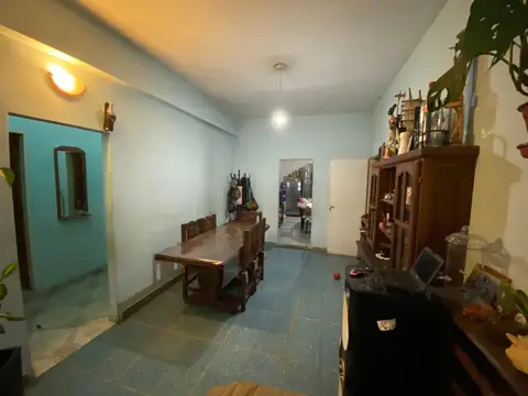 Depto Tipo Casa en Venta de 5 ambientes