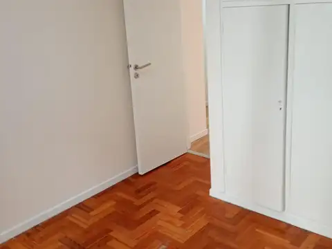 2 AMBIENTES Y DEP A/ CALLE CON BALCON VEREDA DE SOL