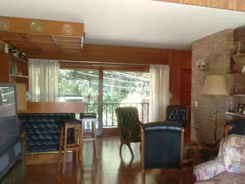 Casa en Alquiler en Punta Chica, USD 3.000