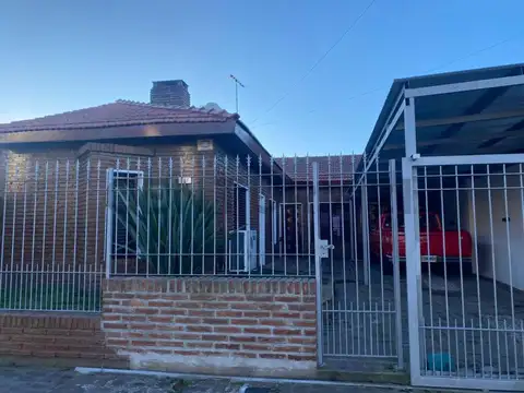 86 e 117 y 118 bis 100, Piso 0