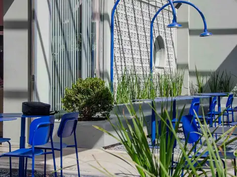 VENTA DE  FONDO DE COMERCIO CAFETERIA-BAR