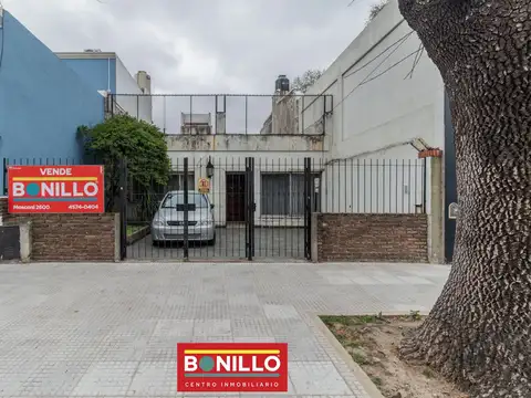 Casa 3 ambientes venta Agronomía