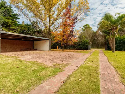 Casa en Venta en Funes, USD 300.000