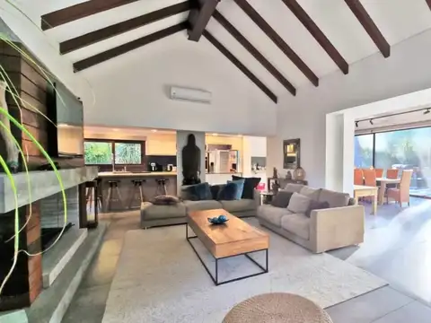 Casa en Alquiler Temporal de 4 dormitorios