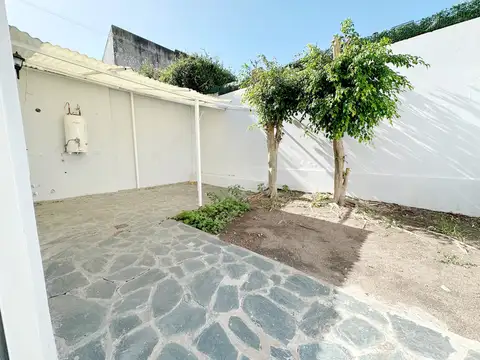 Víctor Hugo 1045, Villa Luro, Ciudad Autónoma de Buenos Aires, Argentina