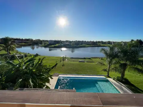 Casa en Venta al Noroeste