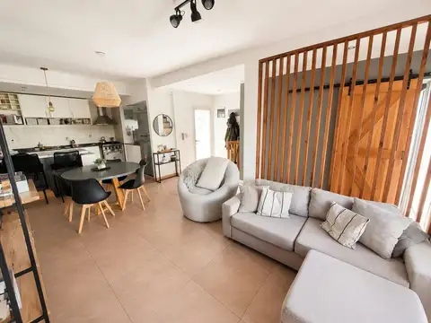 Depto Tipo Casa en Venta 10 años