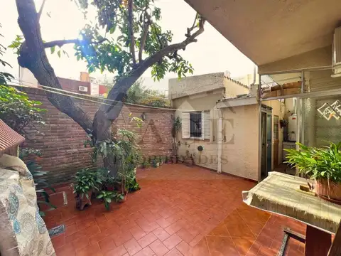 MUY BUEN PH PB FRENTE 3AMB S/EXPENSA + OFFICE PATIO PARRILLA