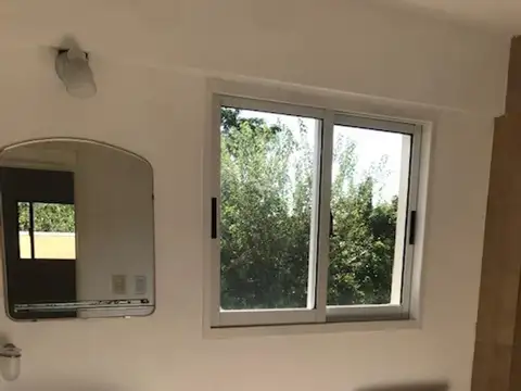 Oportunidad! Departamento de 2 ambientes en venta en Pilar
