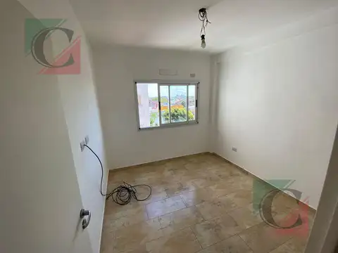 Departamento en Alquiler en Lanus Oeste, $ 460.000