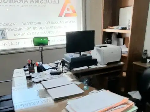 2 Ambientes para uso de vivienda u Oficina , en alquiler en el Centro de Flores
