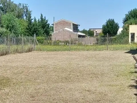 Local en Venta en Las Tardes, USD 41.000