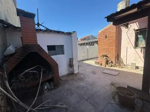 Casa en Venta en Villa Adelina, USD 100.000