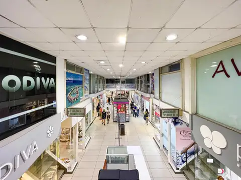 Local en Venta 44 años