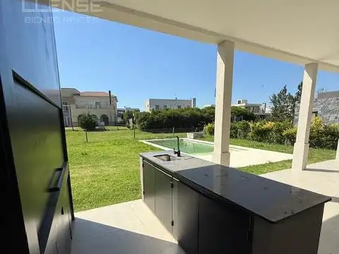 Casa en Venta A Estrenar