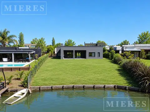 Casa en venta sobre lote interno Barrio Norte El Canton, Escobar
