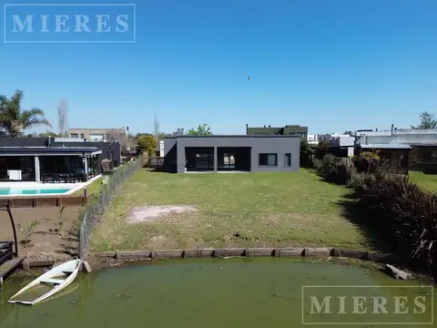 Casa en Venta al Este