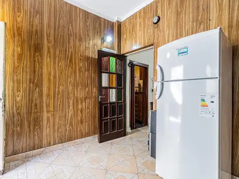 Depto Tipo Casa en Venta 50 años