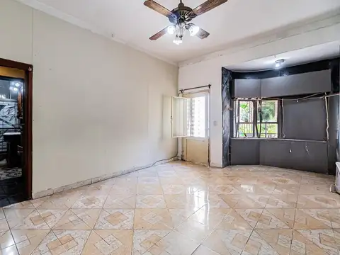 Depto Tipo Casa 2 ambientes con 1 baño