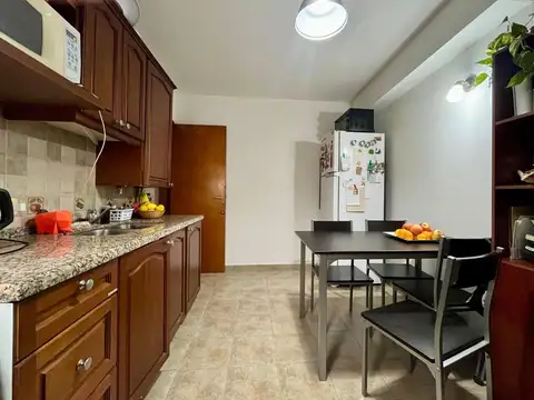 CASA + DUPLEX C/RENTA OPORT. INVERSOR ALTO ALBERDI