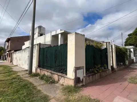 Casa en Venta en Alto Alberdi, Cordoba