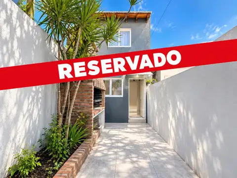 alquiler PH 2 ambientes con patio y parrilla