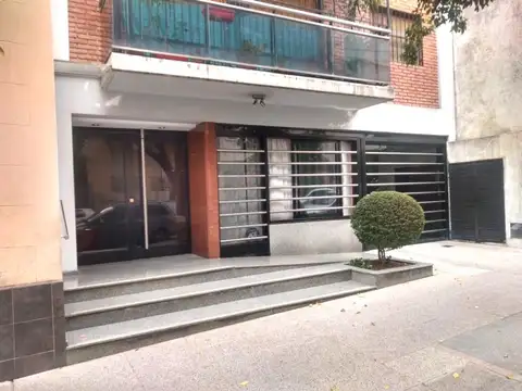 semipiso 3 amb contrafrente con balcon
