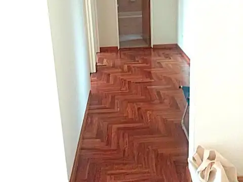semipiso 3 amb contrafrente con balcon