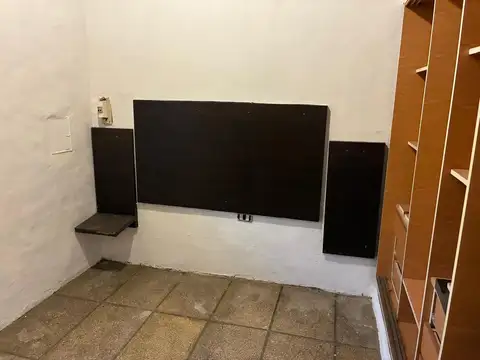 DOS CASAS LOTE 300MTS IDEAL FAMILIA O IVERSION
