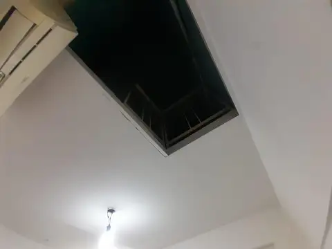 RIVADAVIA  al 18200 LOC 9