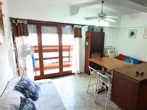 Excelente Estado, 2 Ambientes Amoblado a 3 Cuadras del Mar.