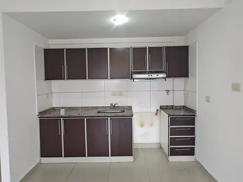 Departamento 3 ambientes con 1 baño