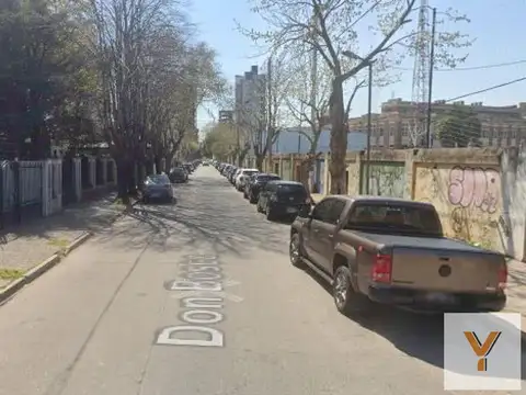 Don Bosco e/ 26 de Julio de 1890 y Belgrano