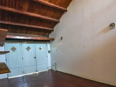 Casa 3 ambientes con 2 baños