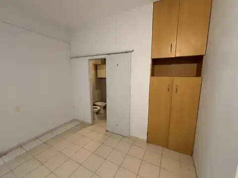 Depto Tipo Casa en Venta en Villa Lynch, USD 60.000