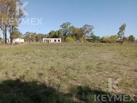 635 entre 127 y 128 - Terreno en La Hermosura