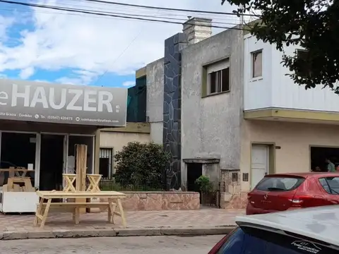 VENTA CASA 3 DORM ALTA GRACIA DEPTO LOCAL GALPON