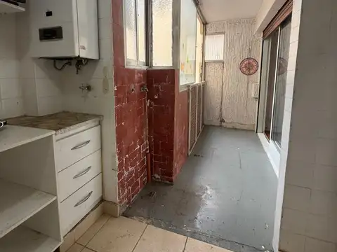 Departamento en Venta en Villa del Parque, USD 65.000