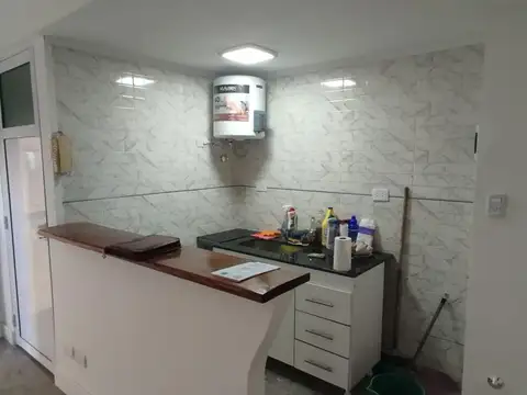 Rivadavia 3000, Piso 4