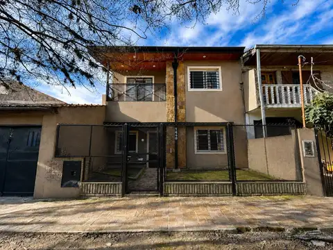 Venta casa 7 Ambientes Pileta Quincho San Miguel