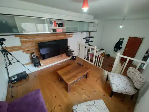 Depto Tipo Casa en Venta de 2 dormitorios