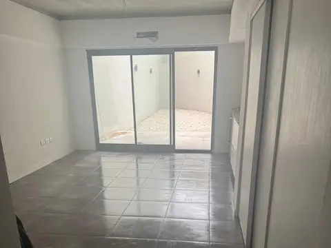 DEPARTAMENTO MONOAMBIENTE DIVISIBLE CON PATIO A ESTRENAR. SUPERFICIE TOTAL 82 M2 APROX. FRENTE A LA AGRONOMIA 