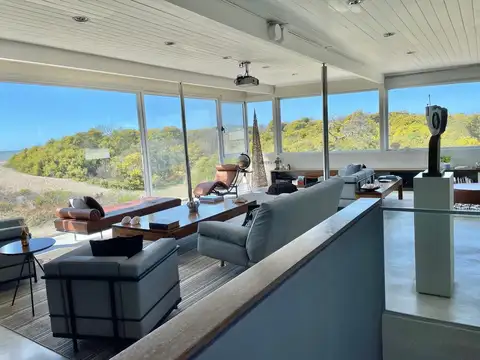Casa en Venta al Este