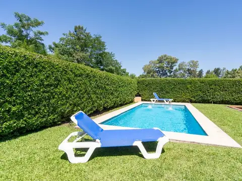 Mariano Acosta 2900, B1635CUF Pres. Derqui, Provincia de Buenos Aires 2900