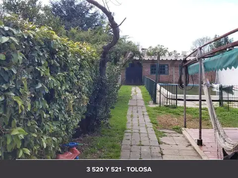 Casa en Venta con 3 cocheras