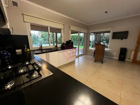 Casa  en Venta en Villa Olivos, Garin, Escobar